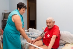уход за пожилыми в домах престарелых